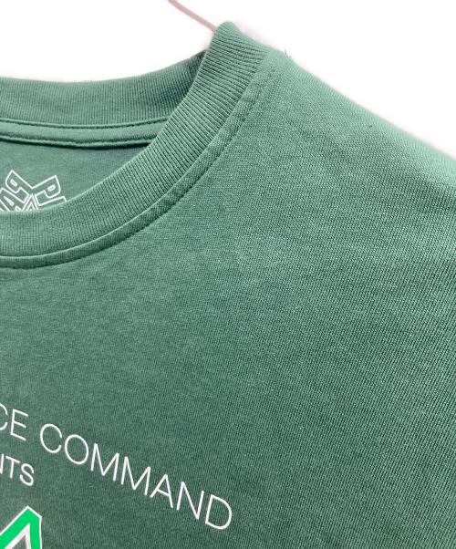 PALACE（パレス）PALACE (パレス) WORLD TOUR T-SHIRT グリーン サイズ:Mの古着・服飾アイテム