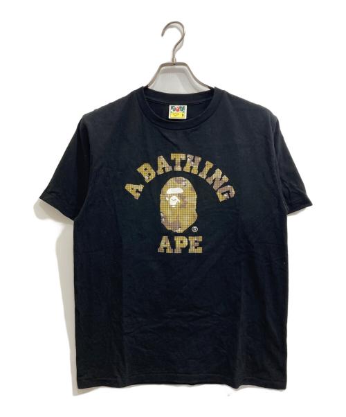 A BATHING APE（アベイシングエイプ）A BATHING APE (アベイシングエイプ) Bitmap College Tee ブラック サイズ:Mの古着・服飾アイテム