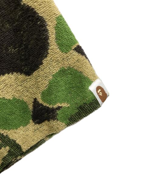 A BATHING APE（アベイシングエイプ）A BATHING APE (アベイシングエイプ) ABC CAMO PILE JACQUARD ONE  POINT TEE グリーン サイズ:Sの古着・服飾アイテム