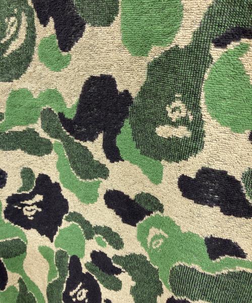 A BATHING APE（アベイシングエイプ）A BATHING APE (アベイシングエイプ) ABC CAMO PILE JACQUARD ONE  POINT TEE グリーン サイズ:Sの古着・服飾アイテム