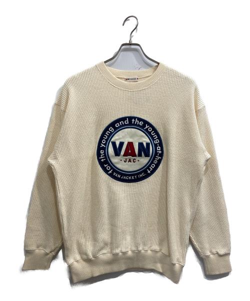 VAN JAC（ヴァン・ヂャケット）VAN JAC (ヴァン・ヂャケット) ロゴワッペンセーター アイボリー サイズ:Mの古着・服飾アイテム