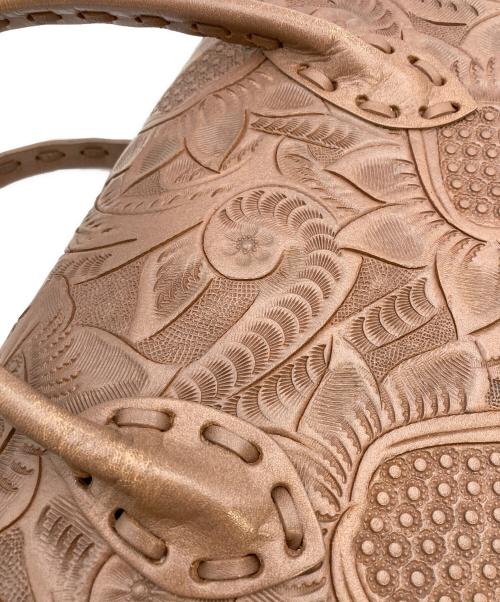 Carving Tribes（カービングトライブス）CARVING TRIBES (カービングトライブス) トートバッグ ベージュの古着・服飾アイテム