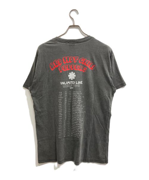 RED HOT CHILI PEPPERS（レッドホットチリペッパーズ）RED HOT CHILI PEPPERS (レッドホットチリペッパーズ) ツアーTシャツ チャコールグレー サイズ:Lの古着・服飾アイテム