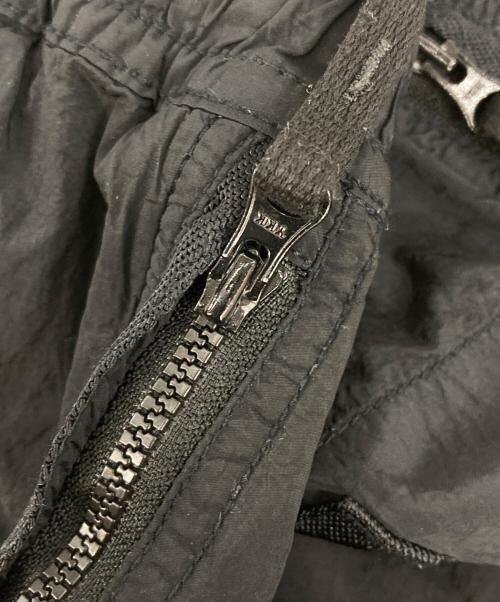 STONE ISLAND（ストーンアイランド）STONE ISLAND (ストーンアイランド) NYLON METAL PANTS ブラック サイズ:W33の古着・服飾アイテム