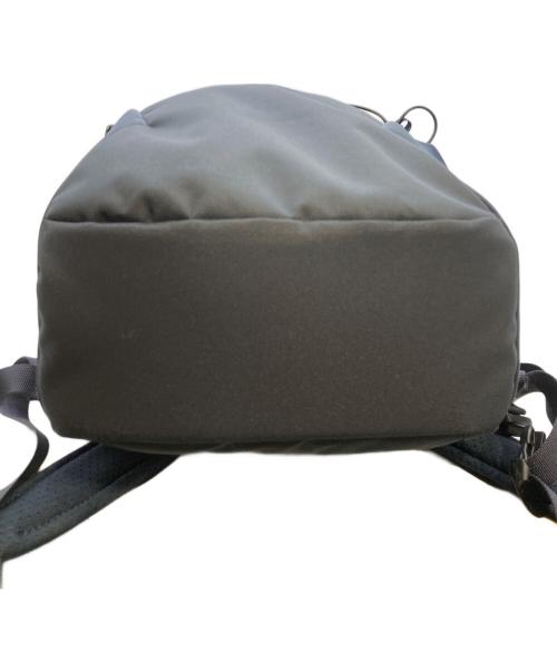 ARC'TERYX（アークテリクス）ARC'TERYX (アークテリクス) Mantis 16 Backpack ネイビーの古着・服飾アイテム