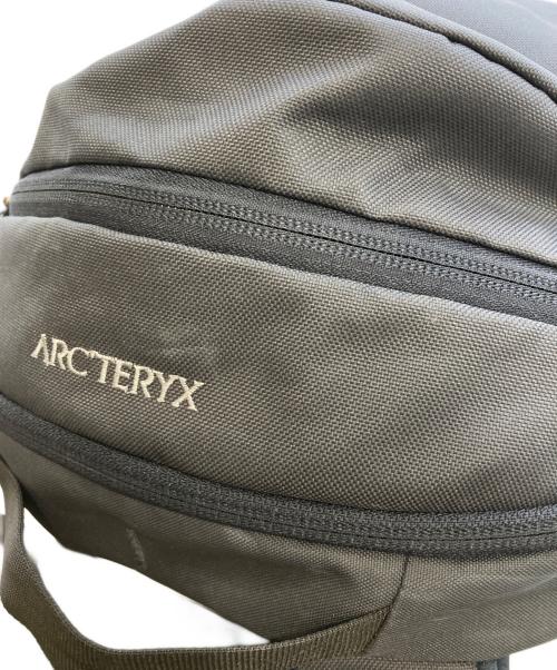 ARC'TERYX（アークテリクス）ARC'TERYX (アークテリクス) Mantis 16 Backpack ネイビーの古着・服飾アイテム