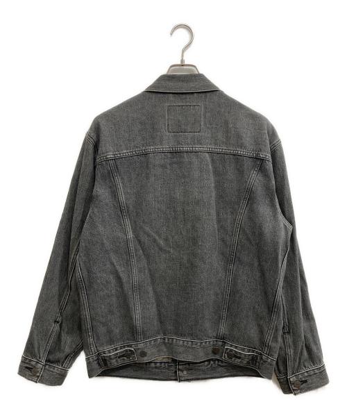 LEVI'S（リーバイス）LEVI'S (リーバイス) デニムトラッカージャケット グレー サイズ:Sの古着・服飾アイテム