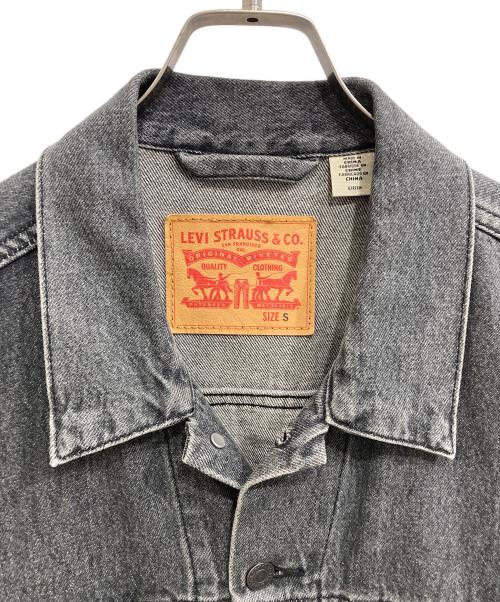 LEVI'S（リーバイス）LEVI'S (リーバイス) デニムトラッカージャケット グレー サイズ:Sの古着・服飾アイテム
