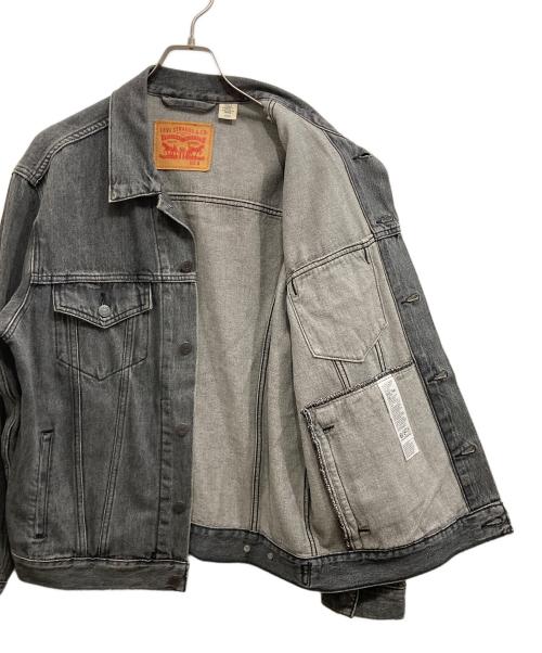 LEVI'S（リーバイス）LEVI'S (リーバイス) デニムトラッカージャケット グレー サイズ:Sの古着・服飾アイテム