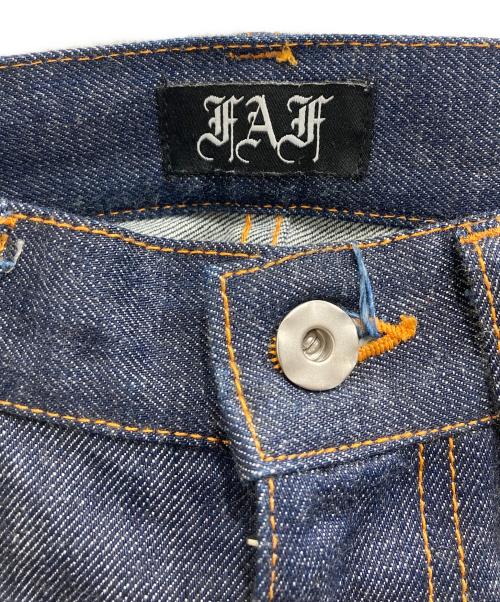 FAF（エフエーエフ）FAF (エフエーエフ) NEWCOMMUNE BAGGY DENIM SHORTS インディゴ サイズ:2の古着・服飾アイテム