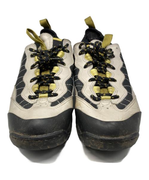NIKE ACG（ナイキエーシージー）NIKE ACG (ナイキエーシージー) MADA LIGHT BONE ベージュ サイズ:28cmの古着・服飾アイテム