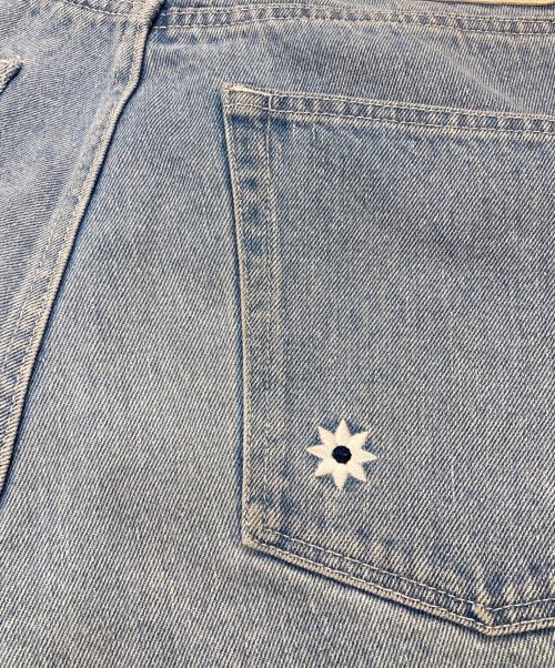 KEBOZ（ケボズ）KEBOZ (ケボズ) nick gear (ニックギア) フラワー刺繍デニムストレートパンツ インディゴ サイズ:Mの古着・服飾アイテム