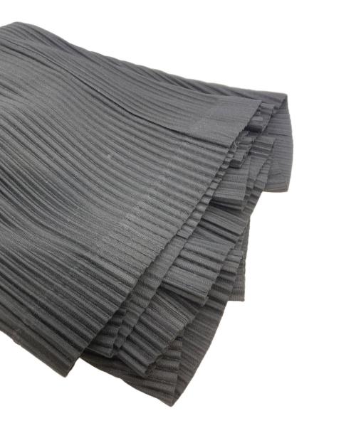 HOMME PLISSE ISSEY MIYAKE（オム プリッセ イッセイ ミヤケ）HOMME PLISSE ISSEY MIYAKE (オム プリッセ イッセイ ミヤケ) プリーツ袴パンツ ブラック サイズ:1の古着・服飾アイテム