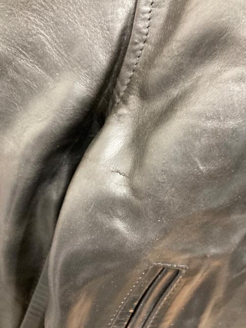 Aero LEATHER（エアロレザー）Aero LEATHER (エアロレザー) シングルライダースジャケット ブラック サイズ:38の古着・服飾アイテム