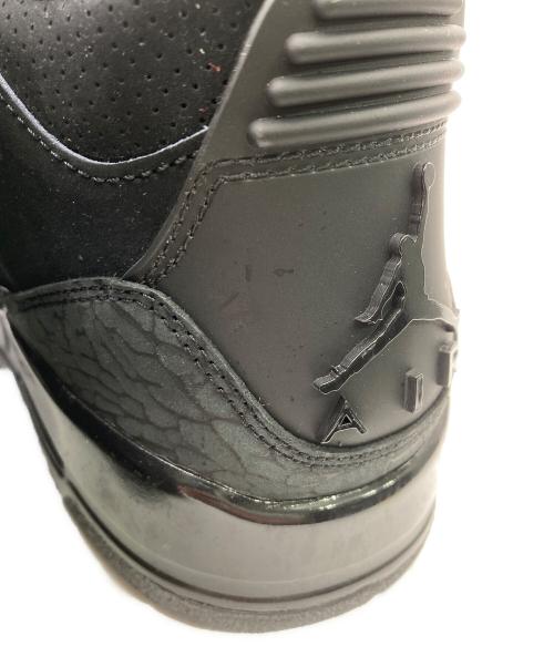 NIKE（ナイキ）NIKE (ナイキ) Air Jordan 3 Retro ブラック サイズ:UK　9.5/cm　28.5の古着・服飾アイテム
