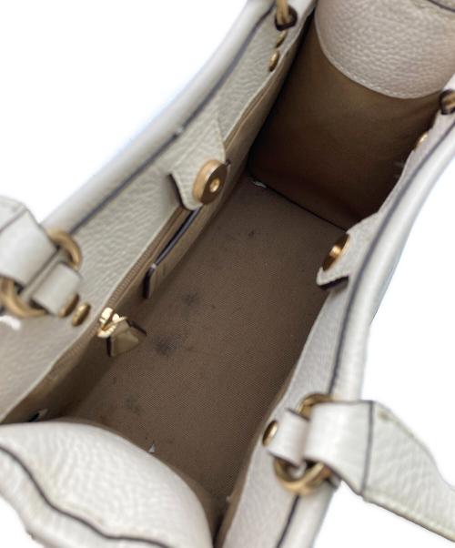 COACH（コーチ）COACH (コーチ) 2WAYバッグDempsey Tote 22） アイボリーの古着・服飾アイテム