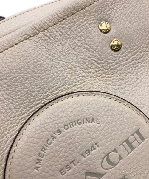 COACH（コーチ）COACH (コーチ) 2WAYバッグDempsey Tote 22） アイボリーの古着・服飾アイテム