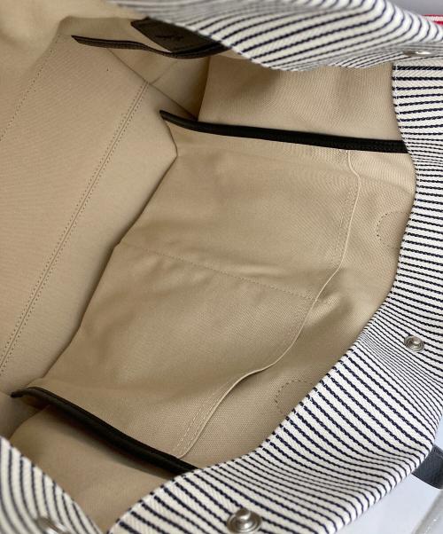 LONGCHAMP（ロンシャン）LONGCHAMP (ロンシャン) ロゾ エッセンシャル レイエL ホワイトの古着・服飾アイテム