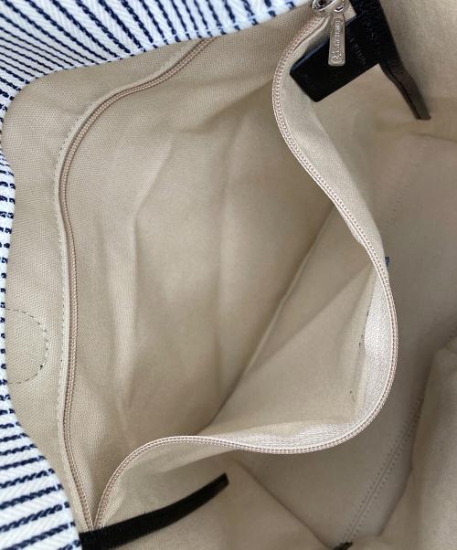 LONGCHAMP（ロンシャン）LONGCHAMP (ロンシャン) ロゾ エッセンシャル レイエL ホワイトの古着・服飾アイテム