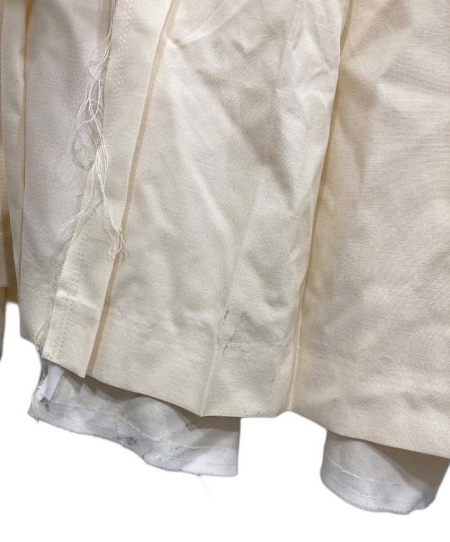 COMME des GARCONS（コムデギャルソン）COMME des GARCONS (コムデギャルソン) カットアウトウールギャバプリーツスカート アイボリー サイズ:Sの古着・服飾アイテム