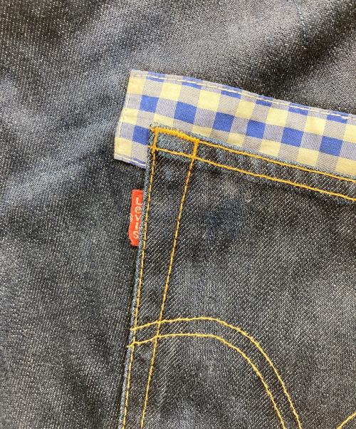 JUNYA WATANABE COMME des GARCONS MAN PINK（ジュンヤワタナベ コムデギャルソンマン ピンク）JUNYA WATANABE COMME des GARCONS MAN PINK (ジュンヤワタナベ コムデギャルソンマン ピンク) LEVI'S (リーバイス) ギンガムチェックパッチデニムパンツ インディゴ サイズ:W29×L31の古着・服飾アイテム