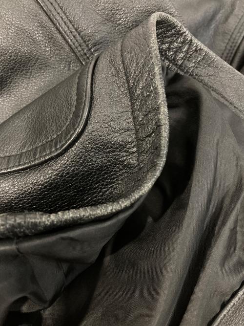 Carhartt WIP（カーハート ワーク イン プログレス）CARHARTT WIP (カーハート ワーク イン プログレス) LEATHER CHORE COAT ブラック サイズ:Lの古着・服飾アイテム