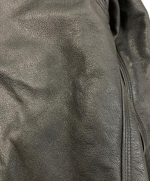 Carhartt WIP（カーハート ワーク イン プログレス）CARHARTT WIP (カーハート ワーク イン プログレス) LEATHER CHORE COAT ブラック サイズ:Lの古着・服飾アイテム