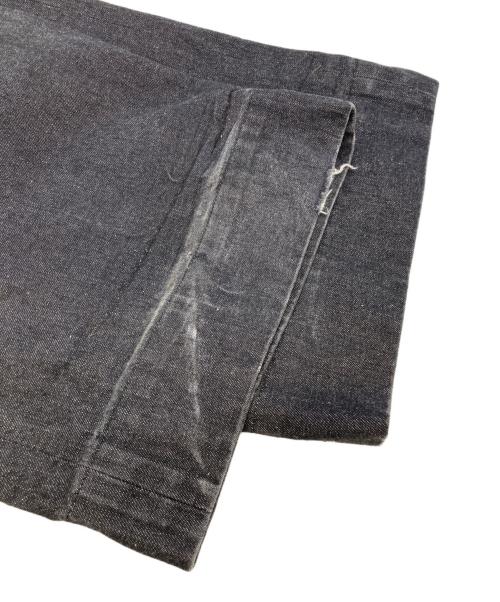JOHN LAWRENCE SULLIVAN（ジョン ローレンス サリバン）JOHN LAWRENCE SULLIVAN (ジョン ローレンス サリバン) フロントタックワイドデニムパンツ/Rigid Denim Wide Pants グレー サイズ:42の古着・服飾アイテム