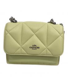 COACH（コーチ）の古着「ミニクレアクロスボディ・パフィーバッグ」｜グリーン