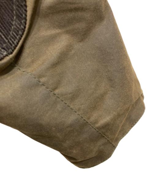 Barbour（バブアー）Barbour (バブアー) エルボーパッチ付切替オイルドカバーオール ブラウン サイズ:Lの古着・服飾アイテム