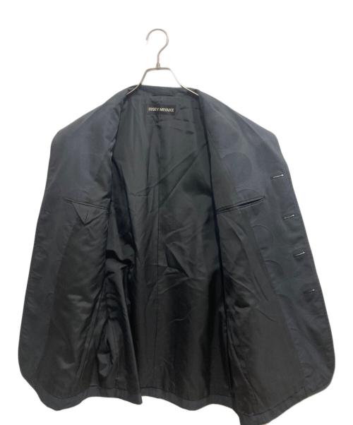 ISSEY MIYAKE（イッセイミヤケ）ISSEY MIYAKE (イッセイミヤケ) ドットテーラードジャケット ブラック サイズ:SIZE 3の古着・服飾アイテム
