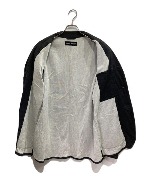 ISSEY MIYAKE（イッセイミヤケ）ISSEY MIYAKE (イッセイミヤケ) 3Bテーラードジャケット グレー サイズ:3の古着・服飾アイテム