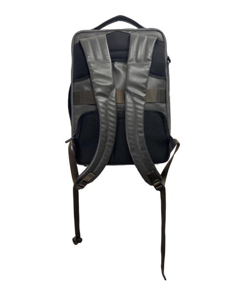ZERO HALLIBURTON（ゼロ ハリバートン）ZERO HALLIBURTON (ゼロ ハリバートン) Z PACK  バックパック グレーの古着・服飾アイテム