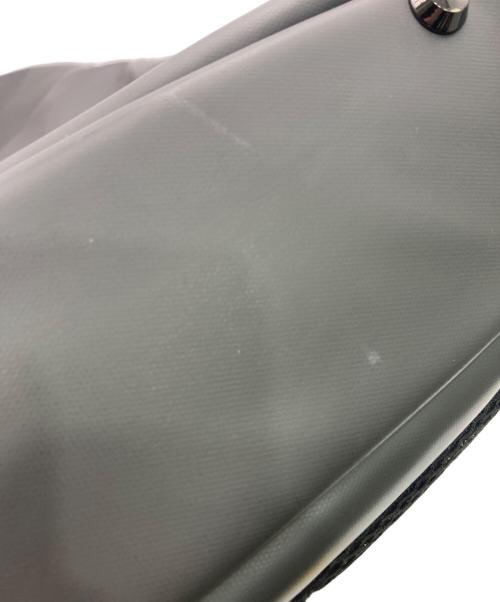 ZERO HALLIBURTON（ゼロ ハリバートン）ZERO HALLIBURTON (ゼロ ハリバートン) Z PACK  バックパック グレーの古着・服飾アイテム