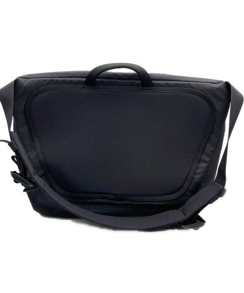 ARC'TERYX（アークテリクス）ARC'TERYX (アークテリクス) Granville 10 Courier Bag ブラックの古着・服飾アイテム