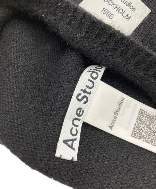 Acne studios（アクネ ストゥディオズ）ACNE STUDIOS (アクネ ストゥディオズ) ロゴ入りカシミヤビーニー ブラックの古着・服飾アイテム