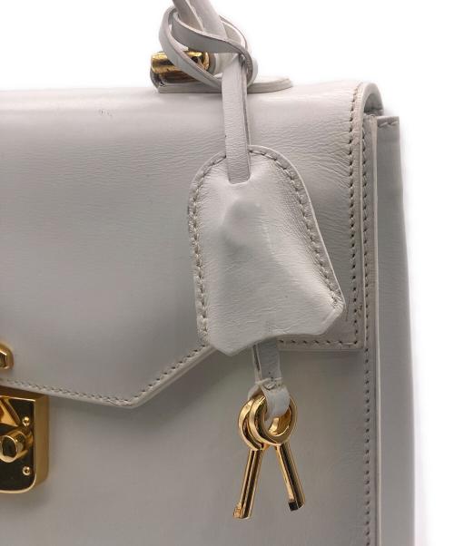 GUCCI（グッチ）GUCCI (グッチ) レディロックハンドバッグ ホワイトの古着・服飾アイテム