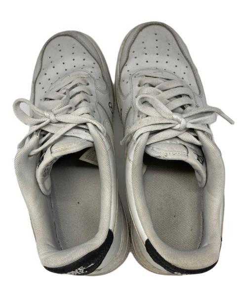 NIKE（ナイキ）NIKE (ナイキ) AIR FORCE 1 07 LV8 2 グレー サイズ:27.5cmの古着・服飾アイテム