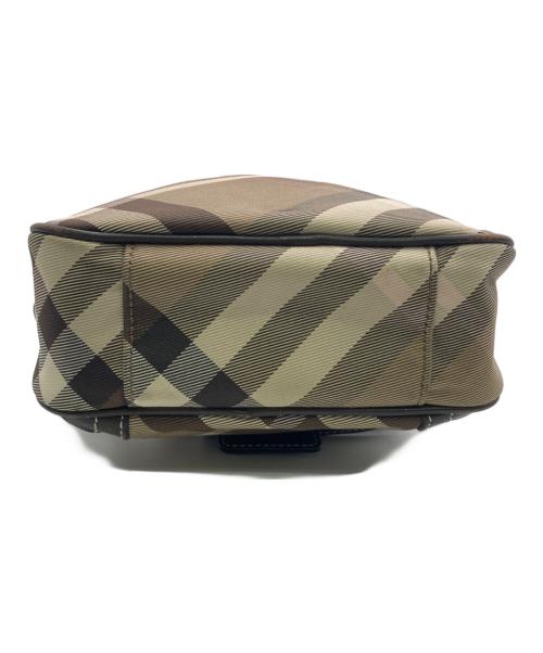 BURBERRY BLUE LABEL（バーバリー ブルー レーベル）BURBERRY BLUE LABEL (バーバリー ブルー レーベル) ポシェット ベージュの古着・服飾アイテム