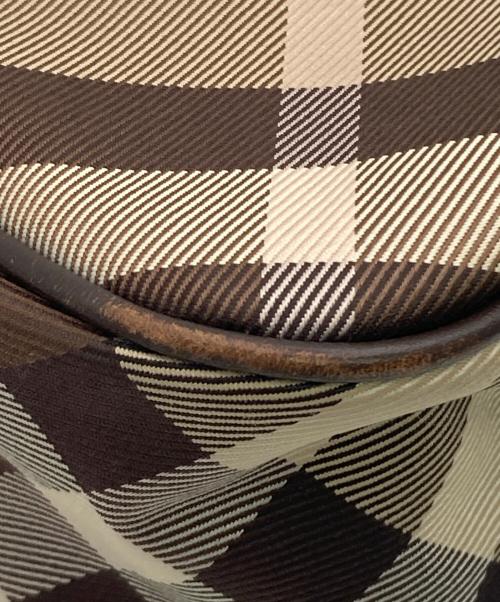 BURBERRY BLUE LABEL（バーバリー ブルー レーベル）BURBERRY BLUE LABEL (バーバリー ブルー レーベル) ポシェット ベージュの古着・服飾アイテム