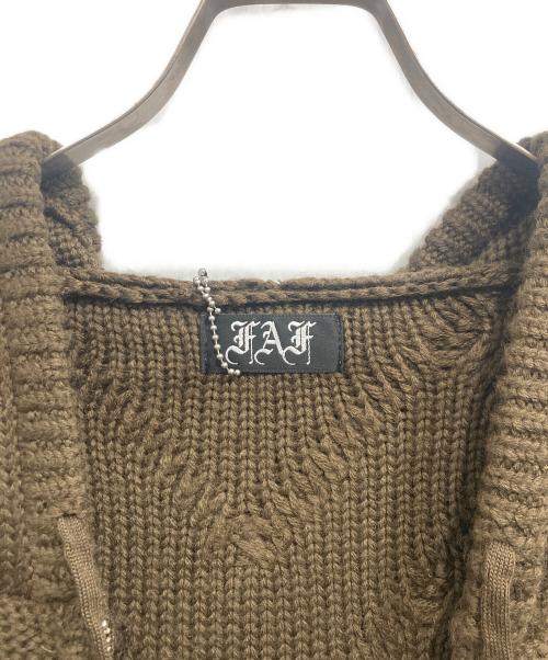 FAF（エフエーエフ）FAF (エフエーエフ) ACTIVE KNIT JACKET ブラウン サイズ:1 未使用品の古着・服飾アイテム