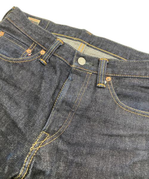 MOMOTARO JEANS（桃太郎ジーンズ）MOMOTARO JEANS (桃太郎ジーンズ) 15.7oz 特濃インディゴ出陣ナローテーパード インディゴ サイズ:W30の古着・服飾アイテム