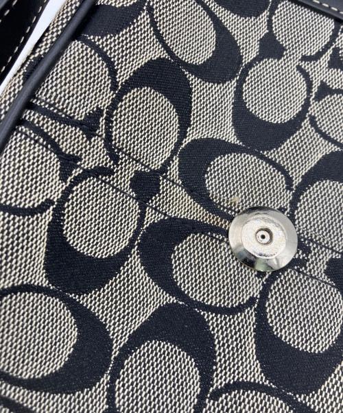 COACH（コーチ）COACH (コーチ) シグネチャーハンドバッグ グレーの古着・服飾アイテム