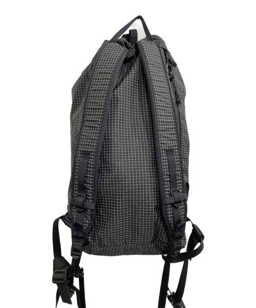 RawLow Mountain works（ロウロウ マウンテンワークス）RawLow Mountain Works (ロウロウ マウンテンワークス) Cocoon Pack SPECTRA グレー サイズ:記載なしの古着・服飾アイテム