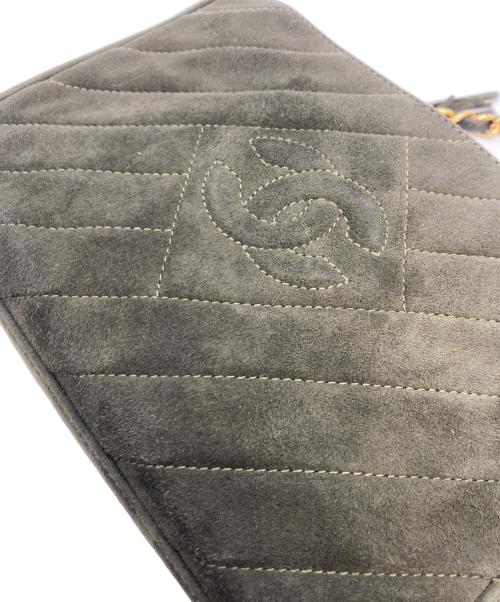 CHANEL（シャネル）CHANEL (シャネル) スエードフリンジチェーンショルダーバッグ オリーブの古着・服飾アイテム