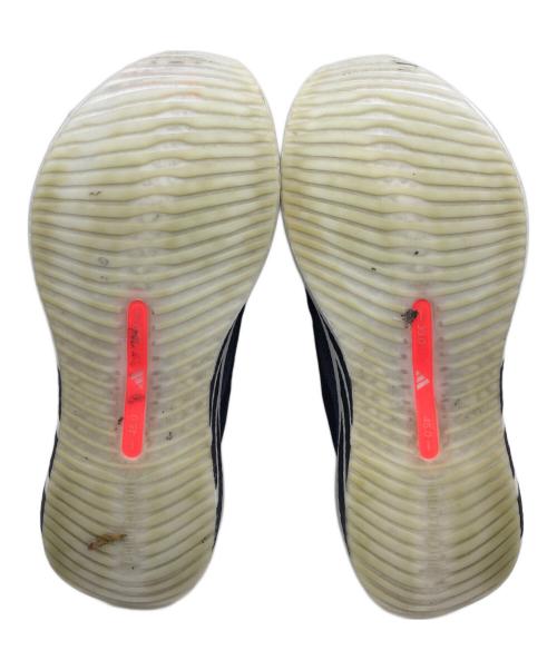 adidas（アディダス）adidas (アディダス) ハイパーブースト エッジ / HYPERBOOST EDGE グレー×ホワイト サイズ:26cm/US8/UK7.5/EU41.5の古着・服飾アイテム