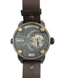 DIESEL（ディーゼル）の古着「LITTLE DADDY」｜グレー