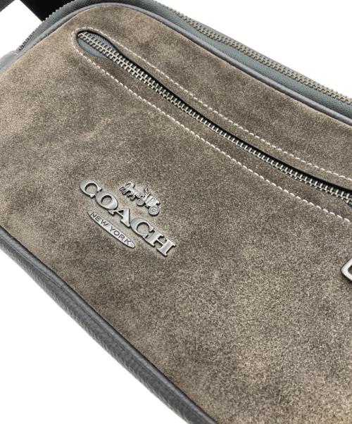 COACH（コーチ）COACH (コーチ) エリアス ベルト バッグ グレーの古着・服飾アイテム