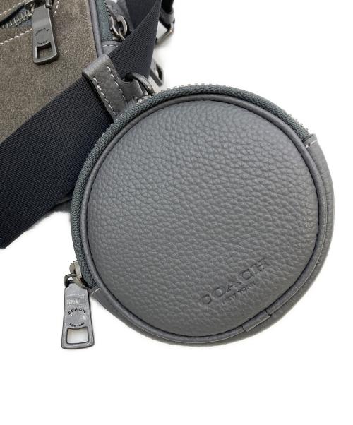 COACH（コーチ）COACH (コーチ) エリアス ベルト バッグ グレーの古着・服飾アイテム