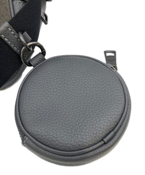 COACH（コーチ）COACH (コーチ) エリアス ベルト バッグ グレーの古着・服飾アイテム